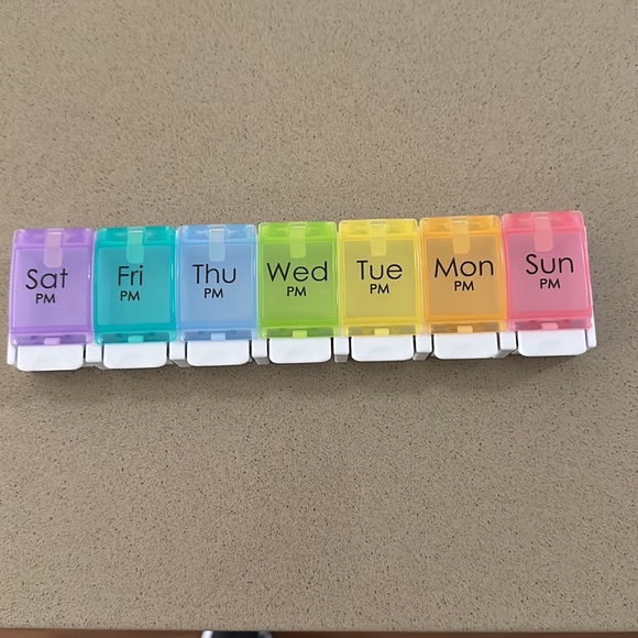 Pill Box - Picture 2 of 5